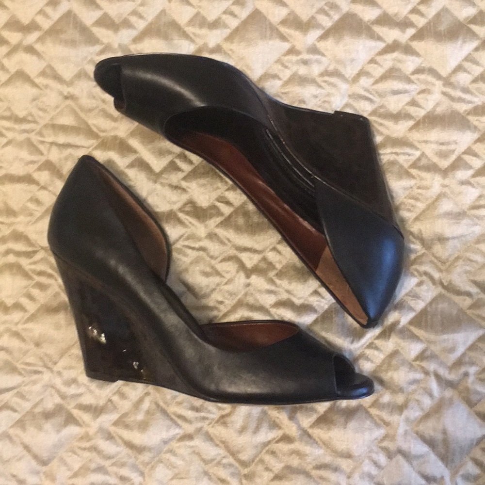Peep toe wedges